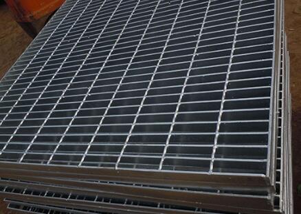 鋼格板的生產(chǎn)標準與制作流程詳解